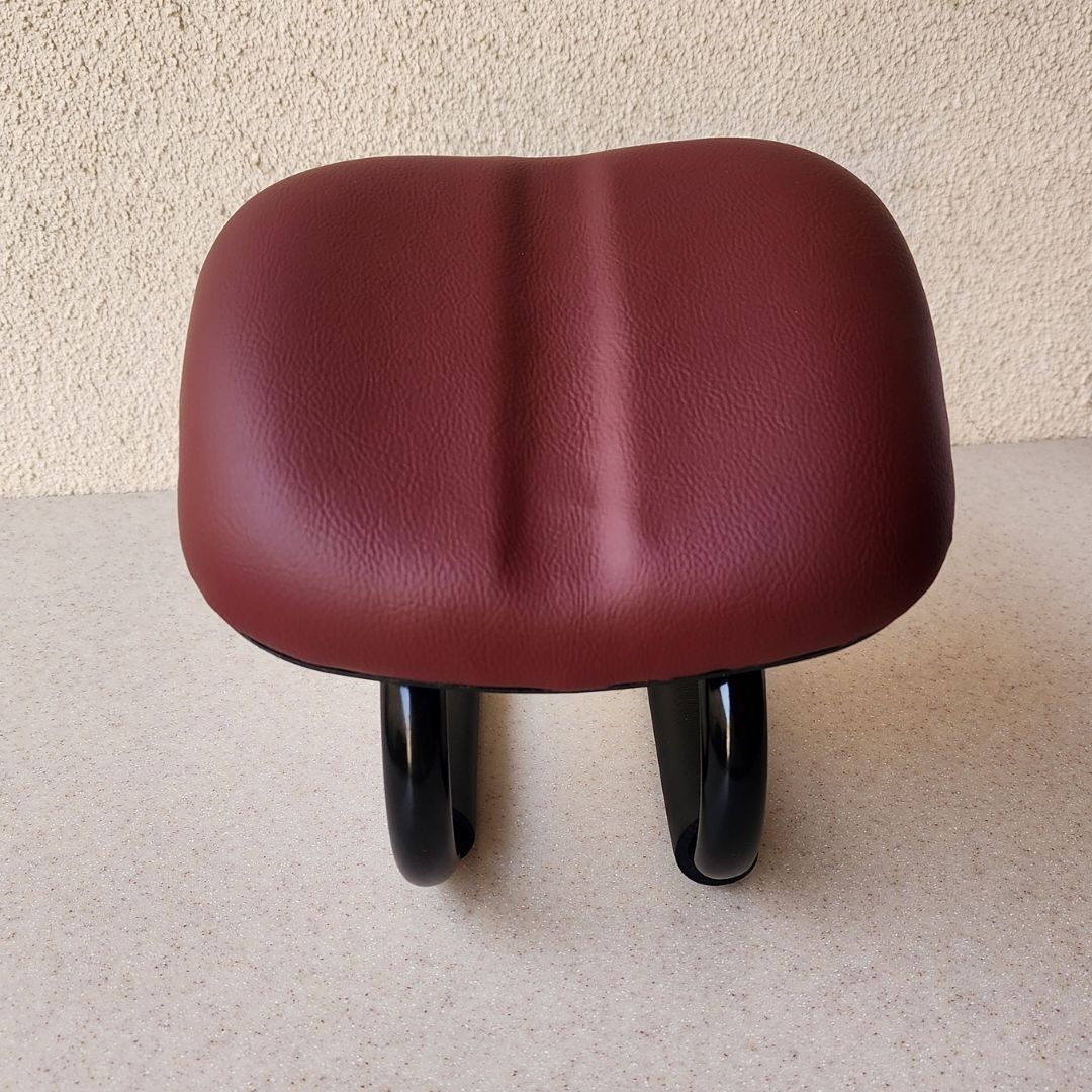 Sujud Chair: Pray with Comfort and Devotion