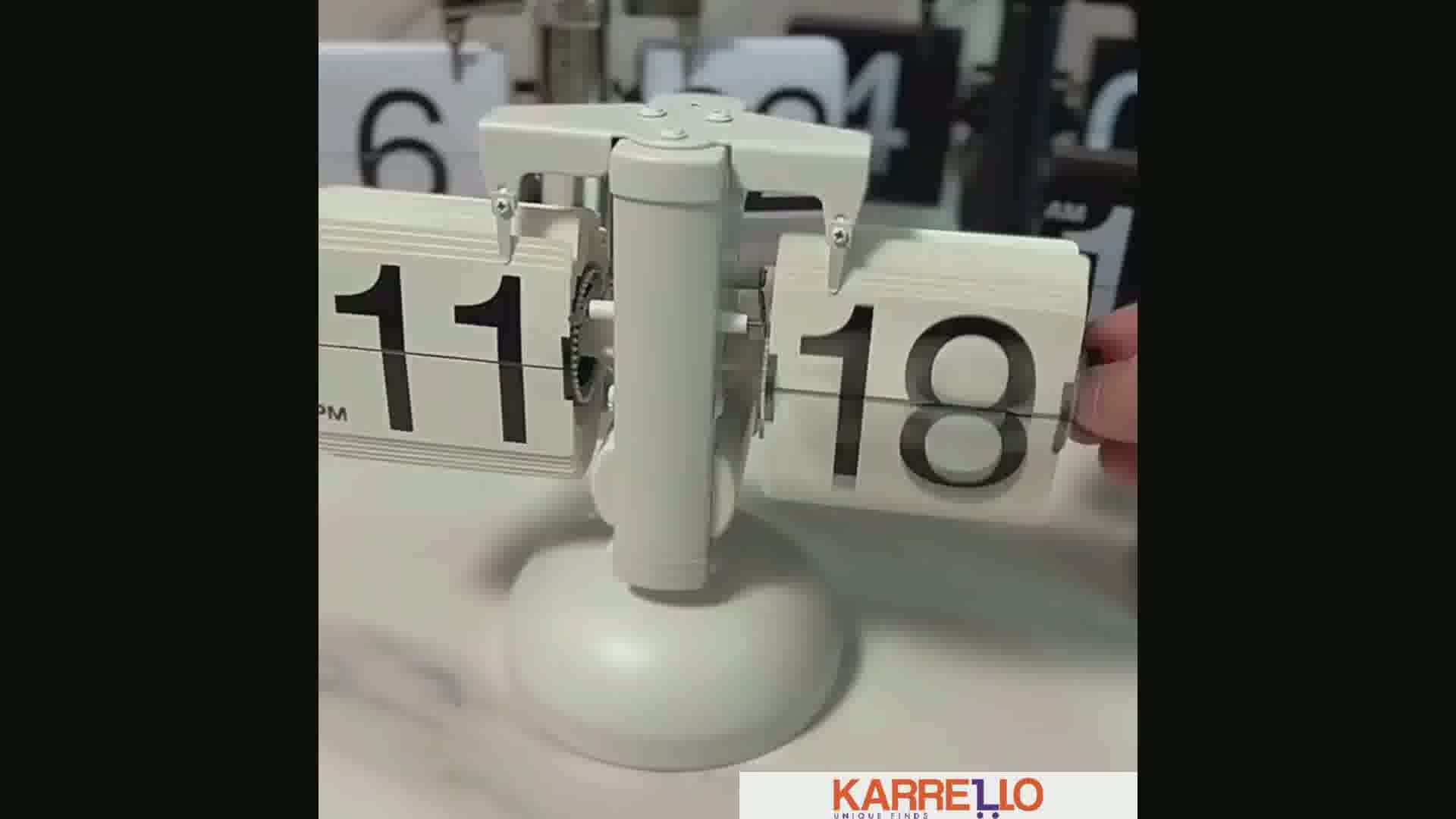 Flip Clock for Modern Home Décor