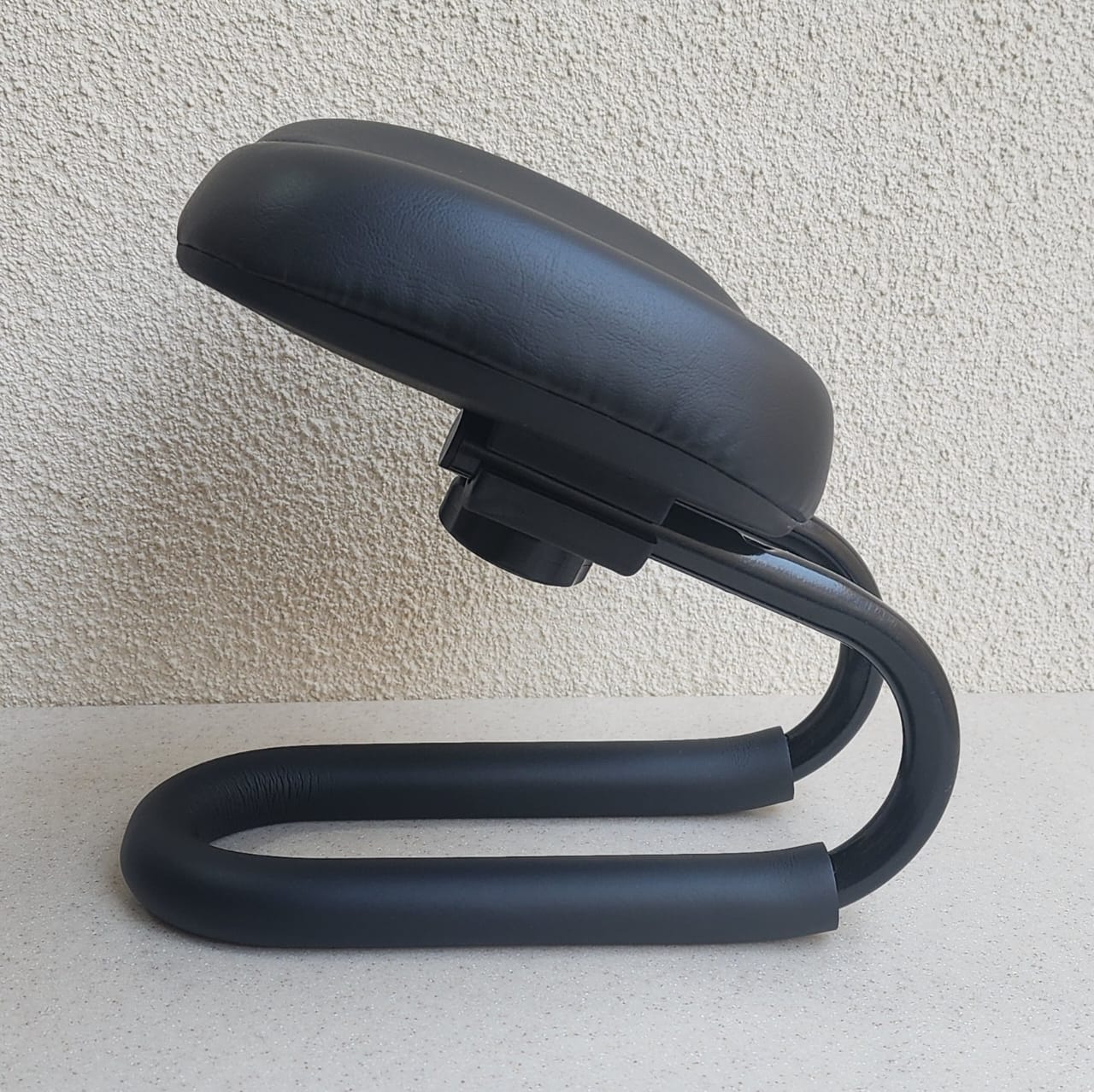 Adjustable Sujud Chair: Pray with Comfort and Devotion